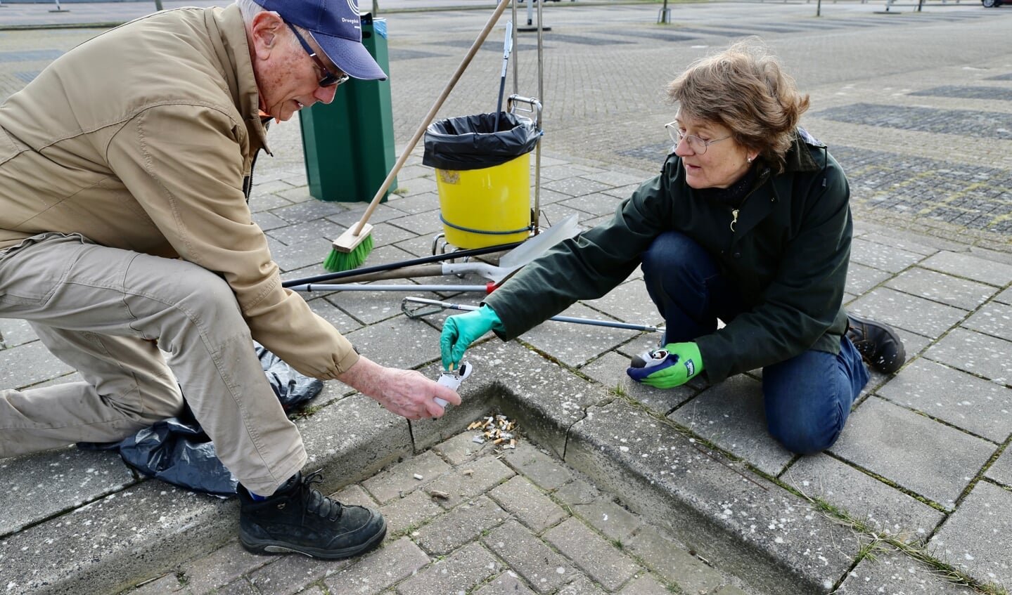 'Als iedereen een uurtje per week meehelpt dan is Hellevoetsluis in één klap brandschoon.'