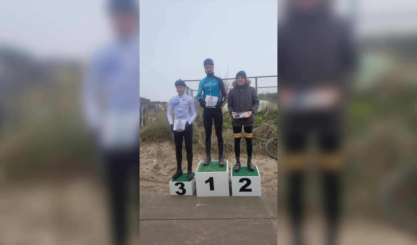 Wout Roos rijdt top-10 in RegioBeachrace van Ouddorp - Adverteren Goeree  Overflakkee | Groot Goeree Overflakkee | Krant en Online