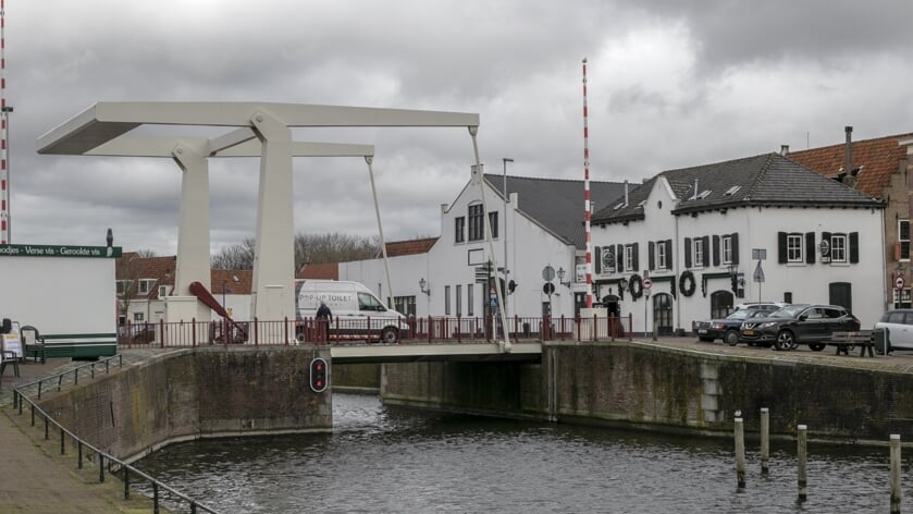 De gemeenteraad stemde in met de aankoop van bijna 300 woningen in Brielle door gemeentelijk Woonbedrijf Voorne aan Zee.