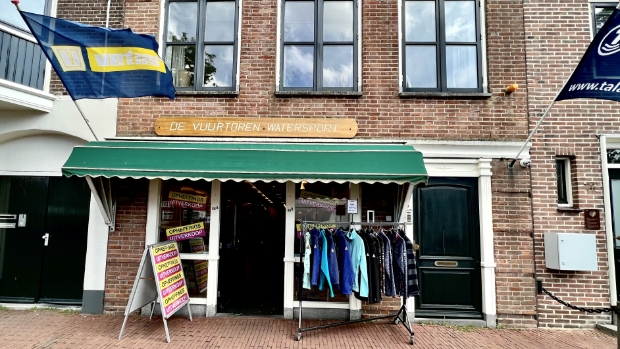 De Vuurtoren Watersport Oostkade sluit deuren