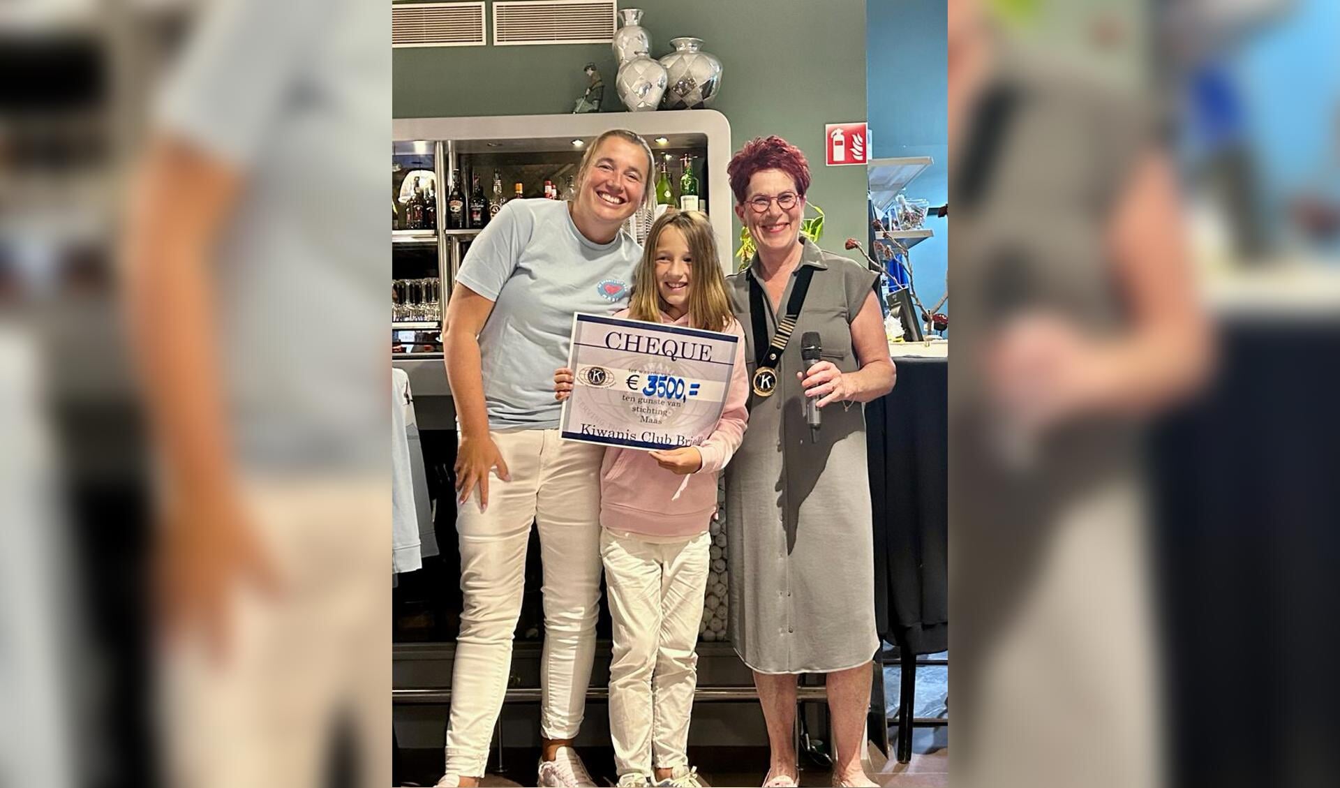 Een blije Maas nam de cheque in ontvangst
