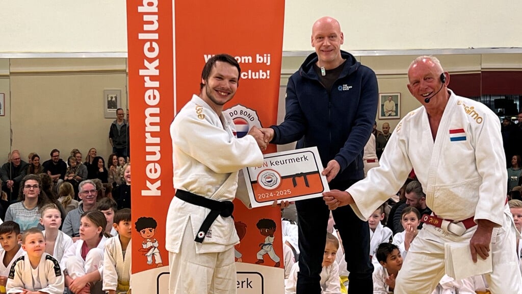 Judoclub Chitari ontvangt keurmerk - Adverteren Nissewaard | Groot ...