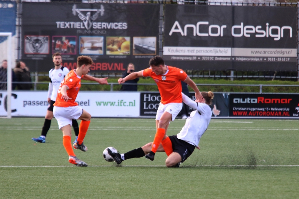 Nieuwenhoorn moet punten delen met SHO