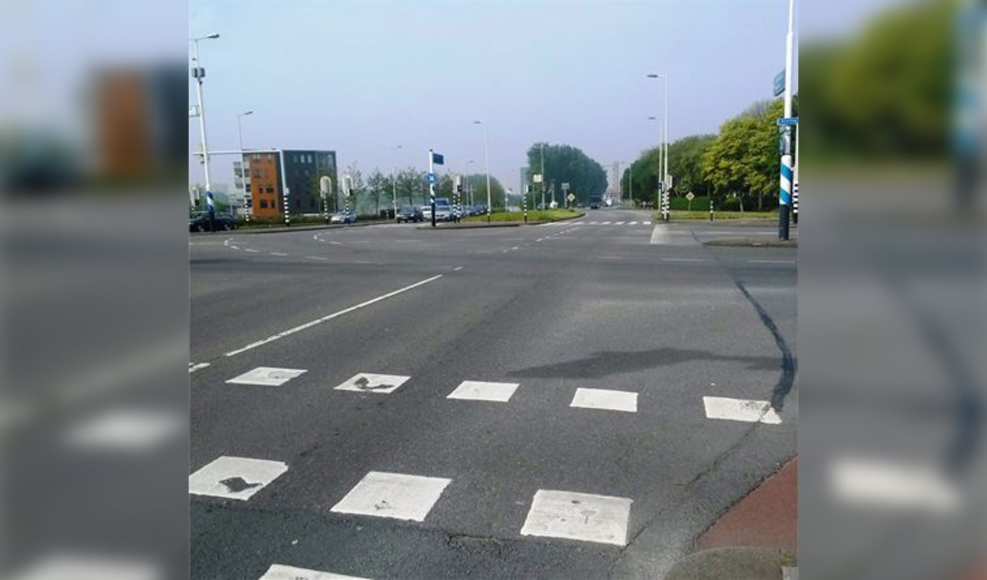 De kruising onderaan de Spijkenisserbrug. Foto: gemeente Rotterdam.