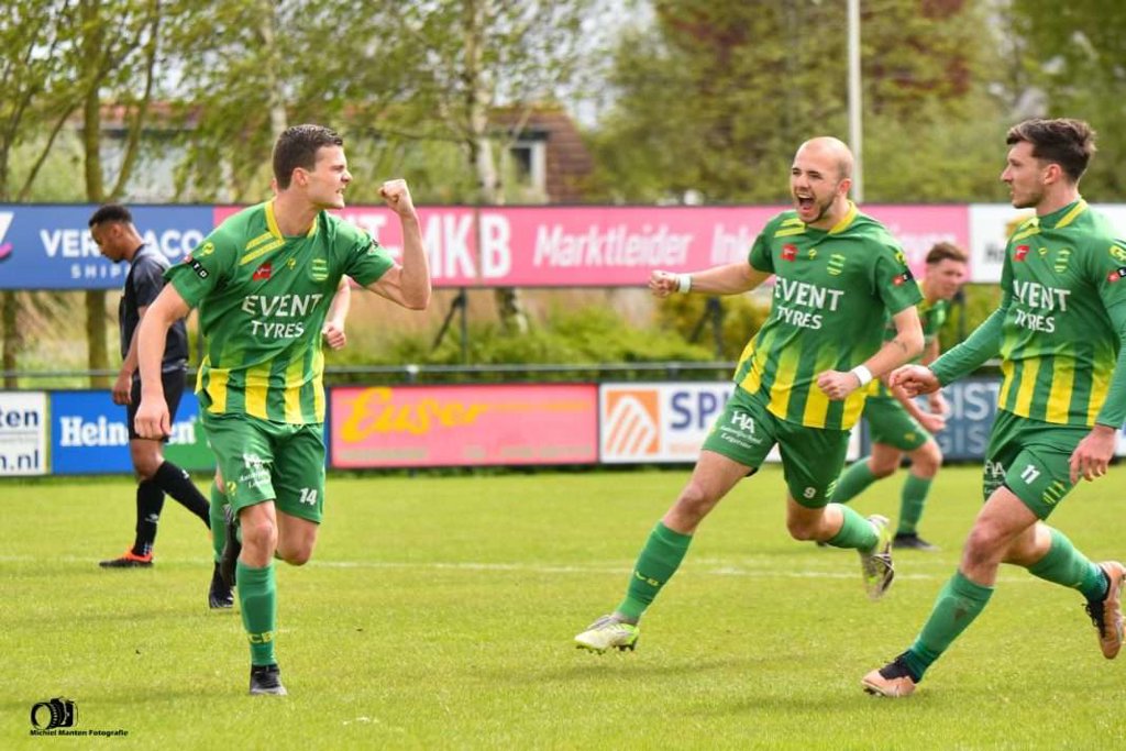 FC Binnenmaas boekte zaterdag een overwinning met veel waarde. (foto: Michiel Manten / pr FC Binnenmaas)