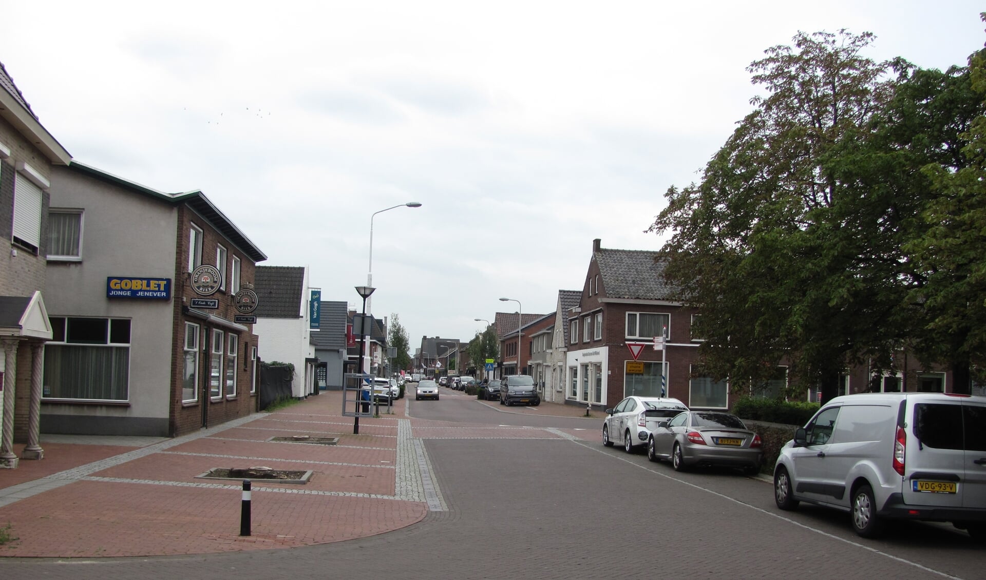 De Dorpsstraat in Sint Willebrord. 