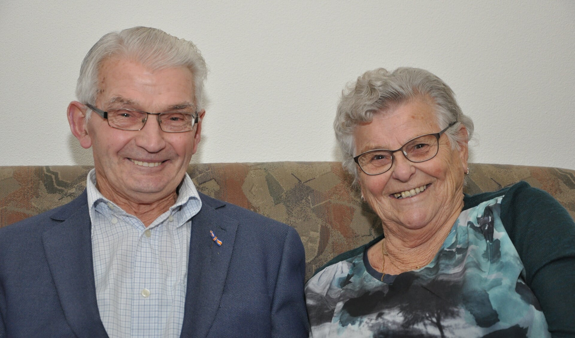 Na zestig jaar huwelijk is het echtpaar Martens-Monden elkaar nog lang niet moe. FOTO FRANS VAN DER BOM
