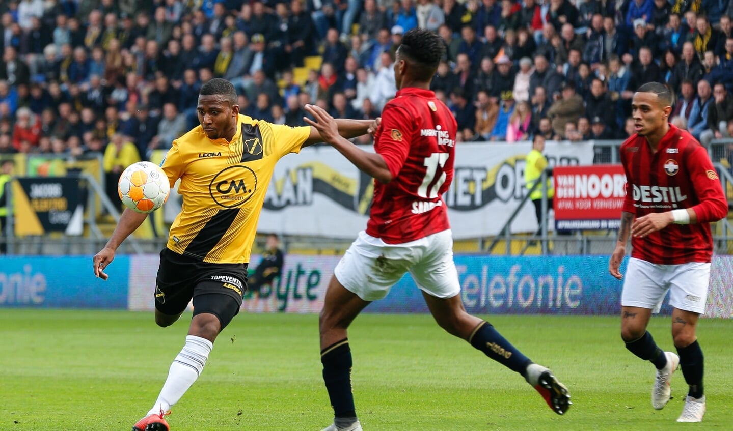 NAC en Willem II speelden zondag 21 oktober met 2-2 gelijk.