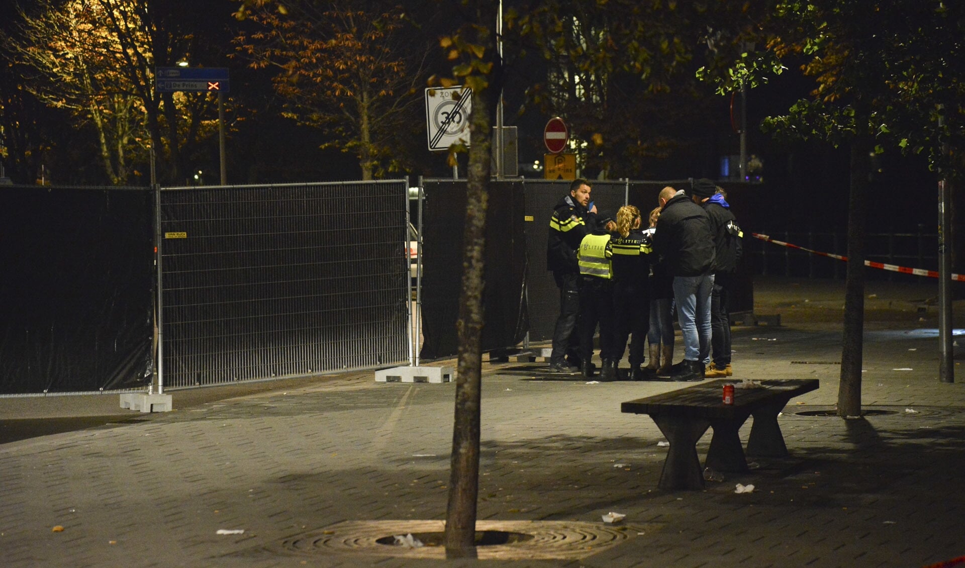 Politieonderzoek bij de Adriaan van Bergenstraat.