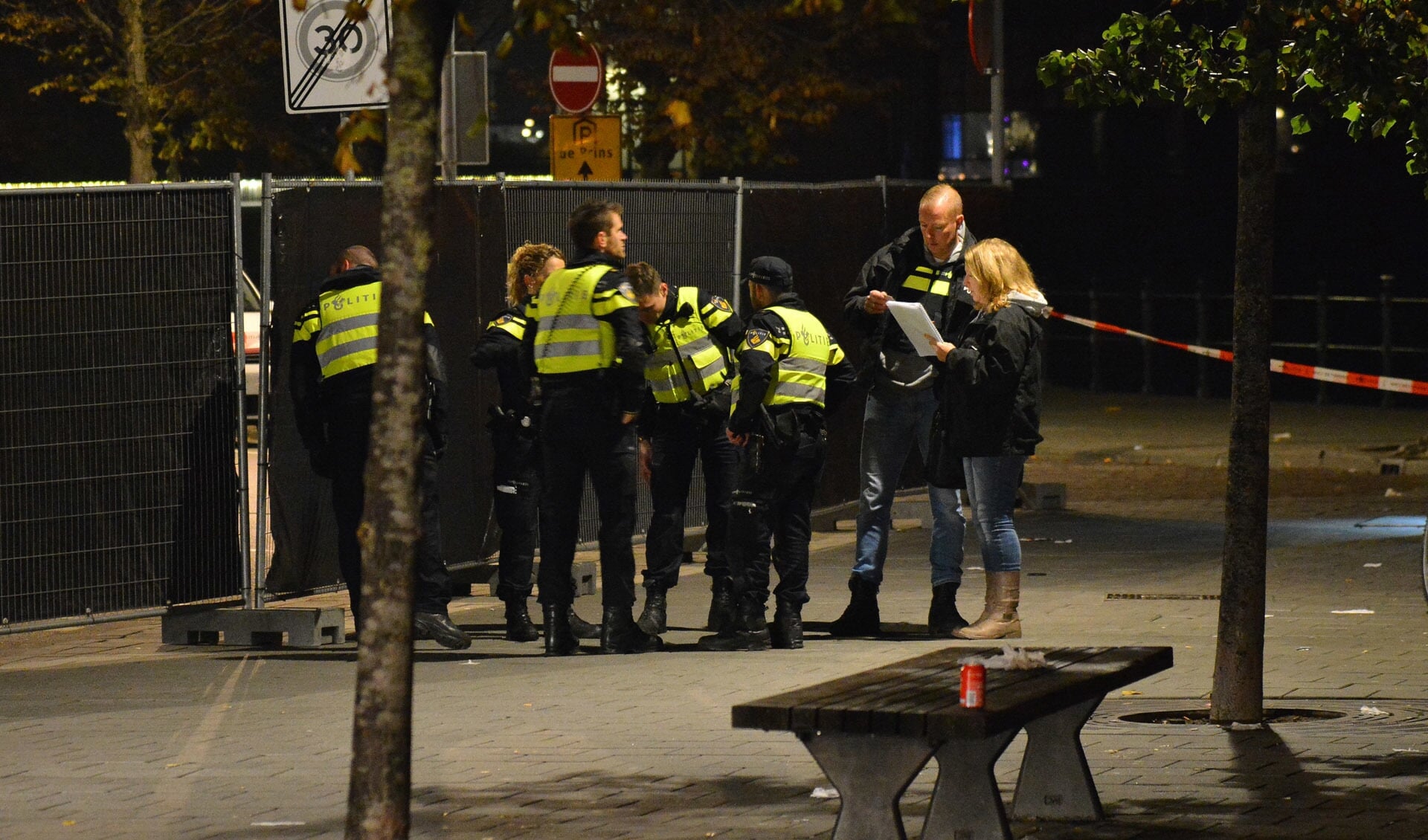 Politieonderzoek bij de Adriaan van Bergenstraat.