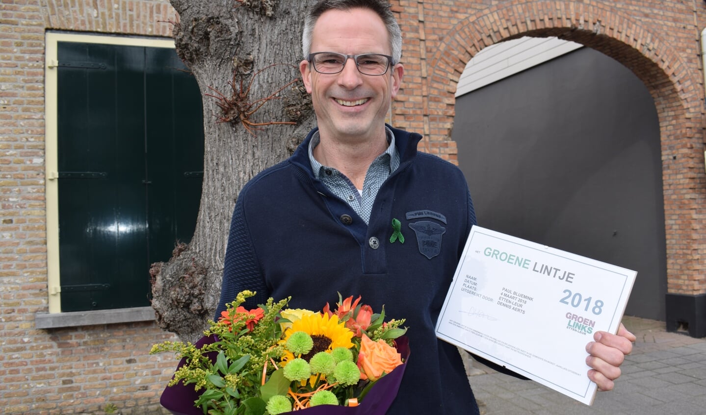 Paul Bluemink is vereerd met zijn onderscheiding
