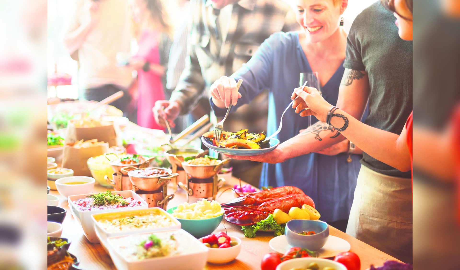Foto: Wie komt er allemaal gezellig eten? FOTO SHUTTERSTOCK