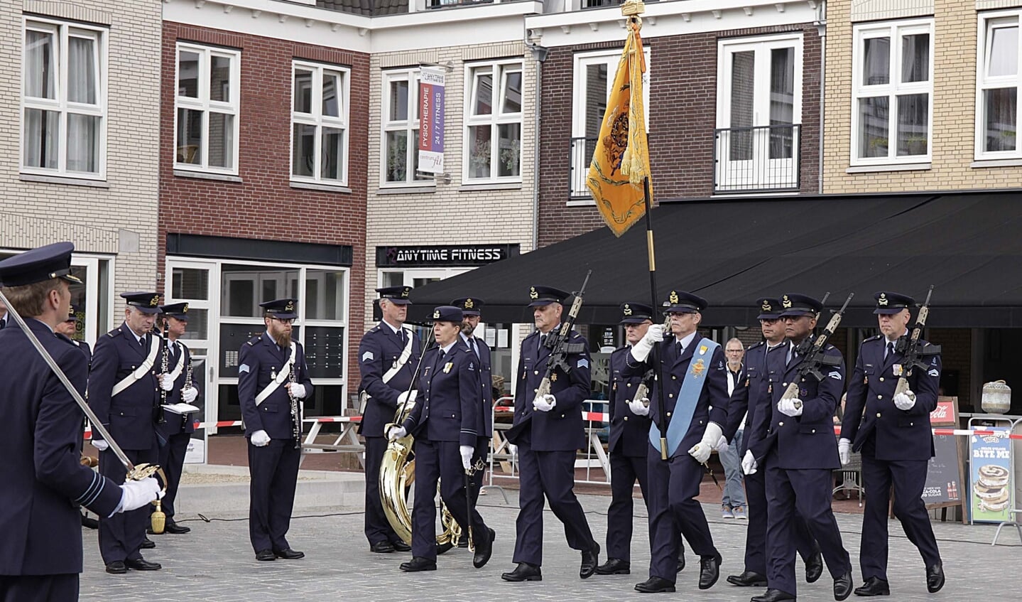 28 militairen grondverdediging werden beëdigd in Hoogerheide.