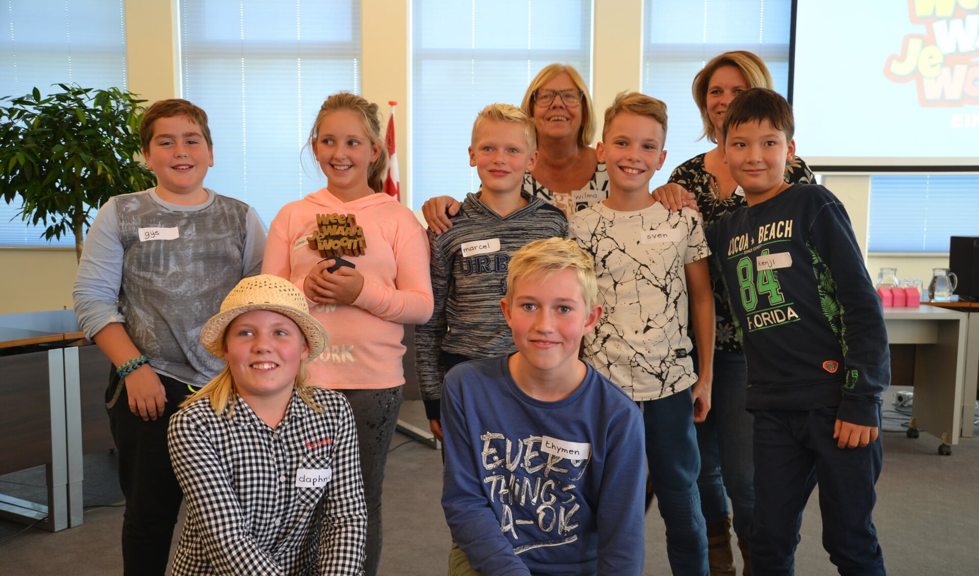De kinderen van basisschool Merijntje namen de wisselbokaal in ontvangst
