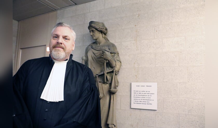 Advocaat Peter Schouten in de rechtbank.  