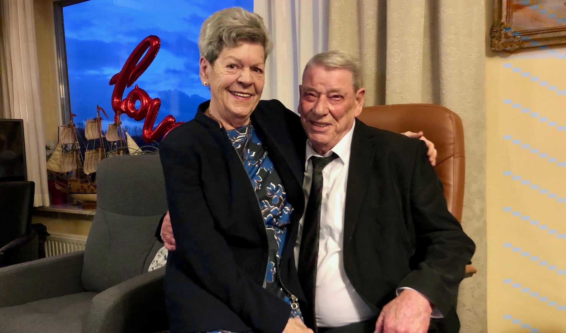 Els en Henk zijn na 60 jaar huwelijk nog steeds erg gelukkig met elkaar. 