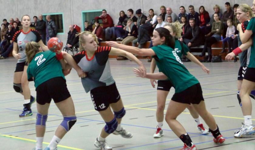 Handbal in de Haagse Beemden.