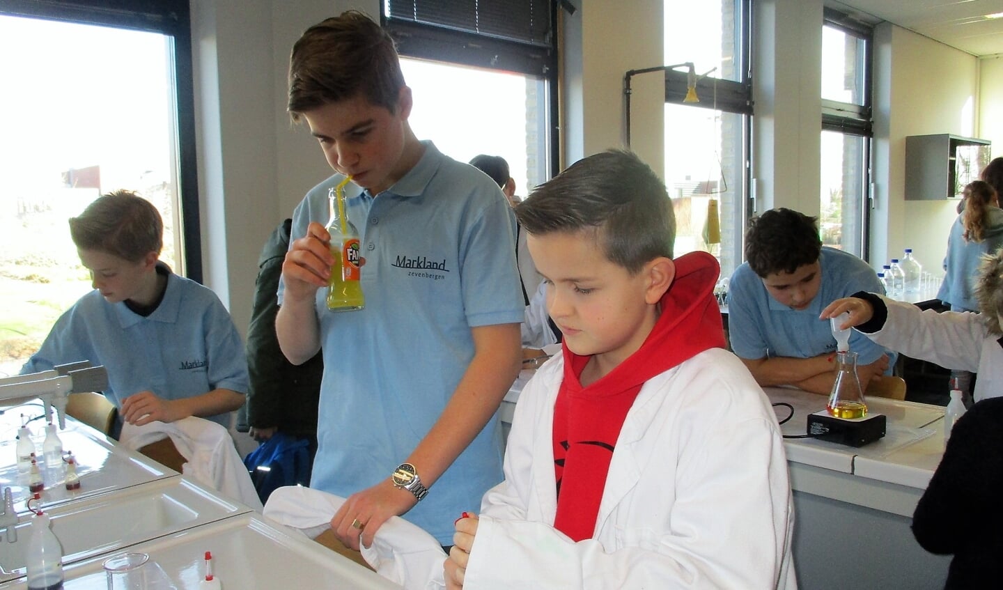 Veel toekomstige brugklassers bezochten de school. 