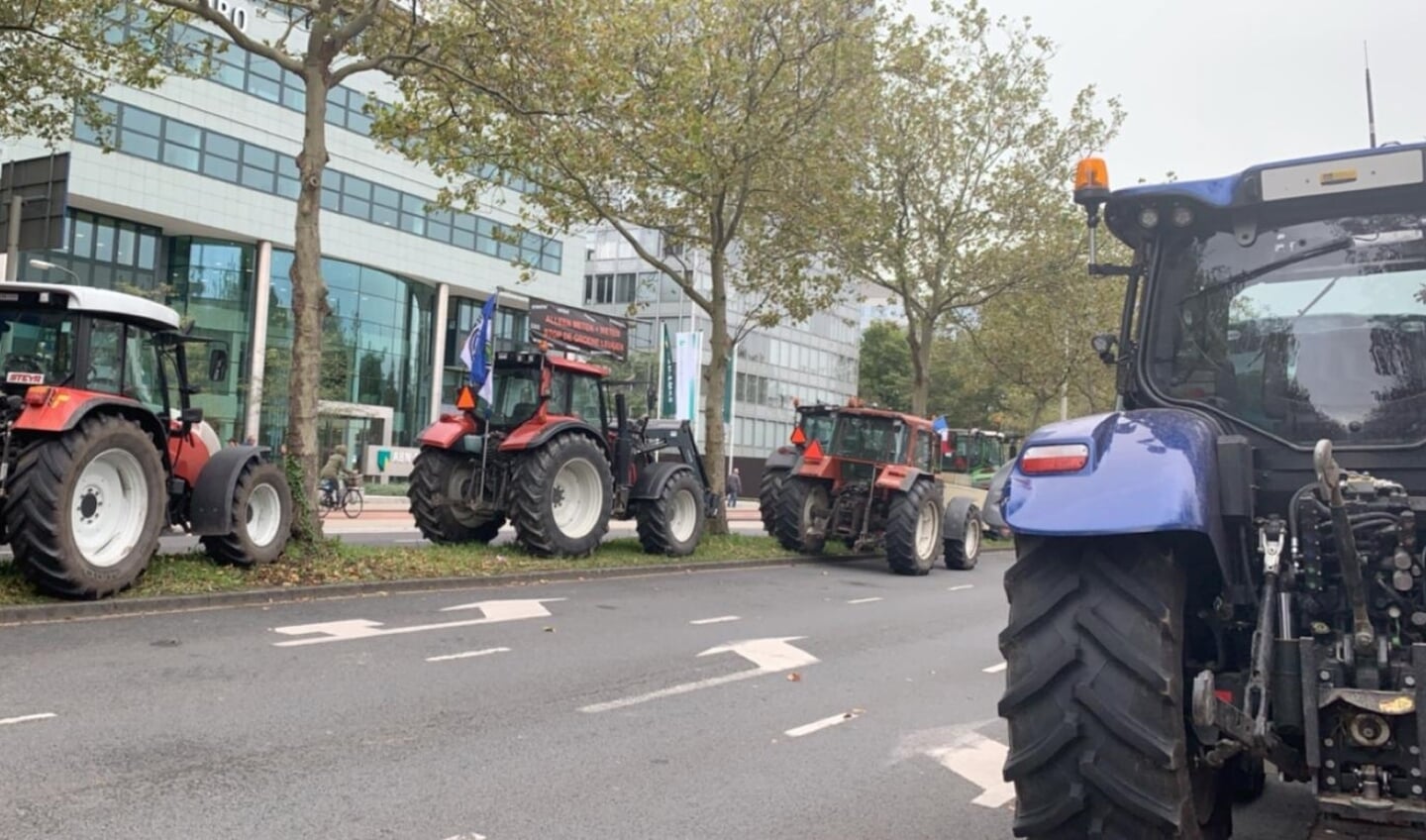 In Den Haag krioelden het van de tractoren. 