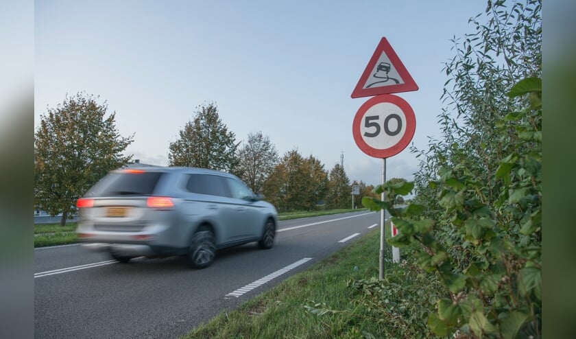 Deel asfalt Oud-Vossemeersedijk wordt zo snel mogelijk aangepakt 