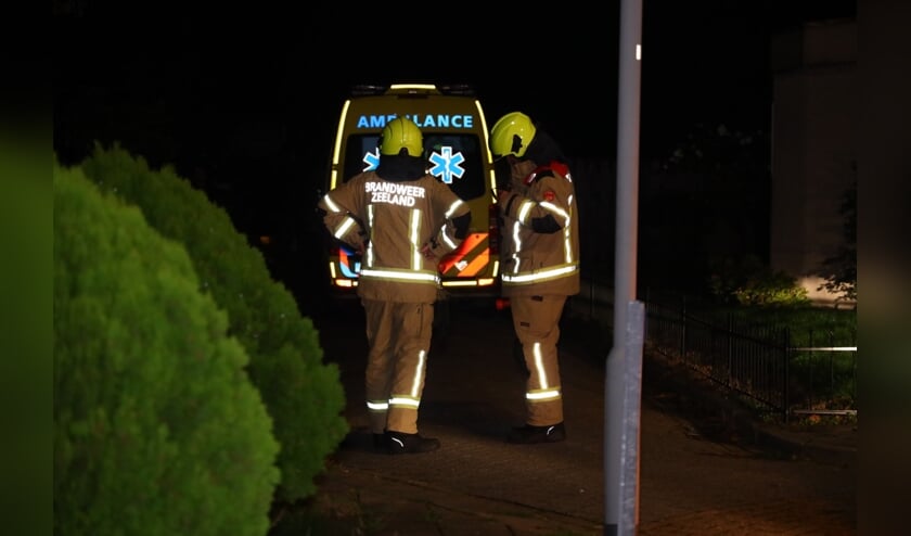 De brandweer en twee ambulances kwamen met spoed ter plekke.