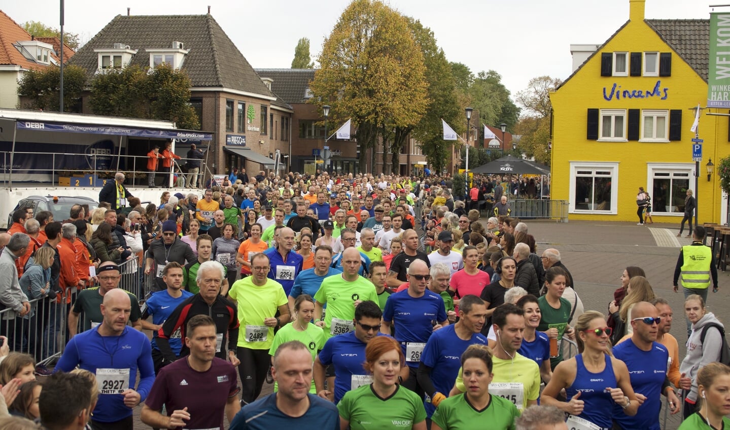 Ruim 4.000 mensen zetten hun beste beentje voor. 