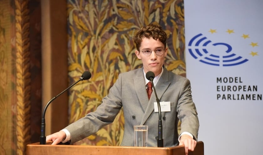 Jasper Oostindiër wil mensen op subtiele manier overtuigen