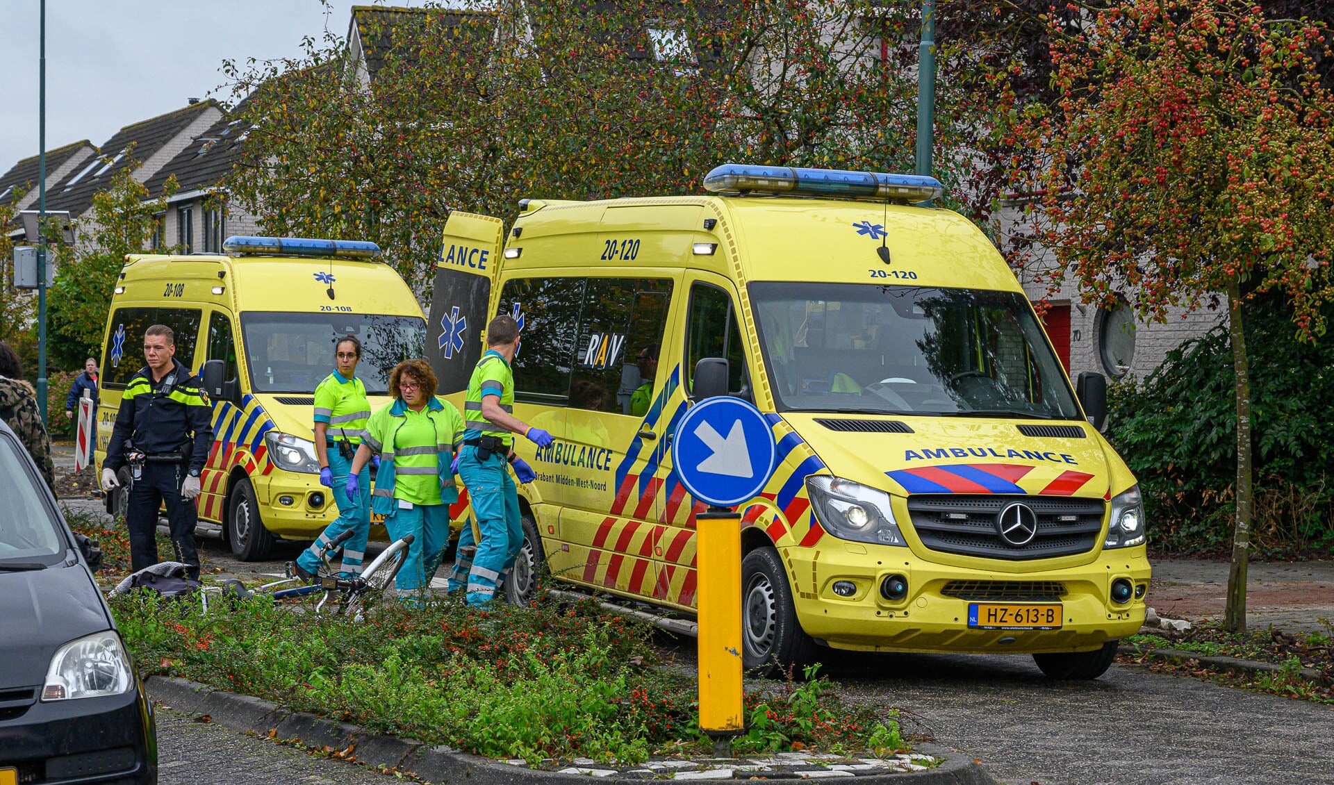 Op de Lindonk in Zevenbergen is vanochtend rond 11.45 een fietsster aangereden. Ze is met onbekende verwondingen overgebracht naar het ziekenhuis.