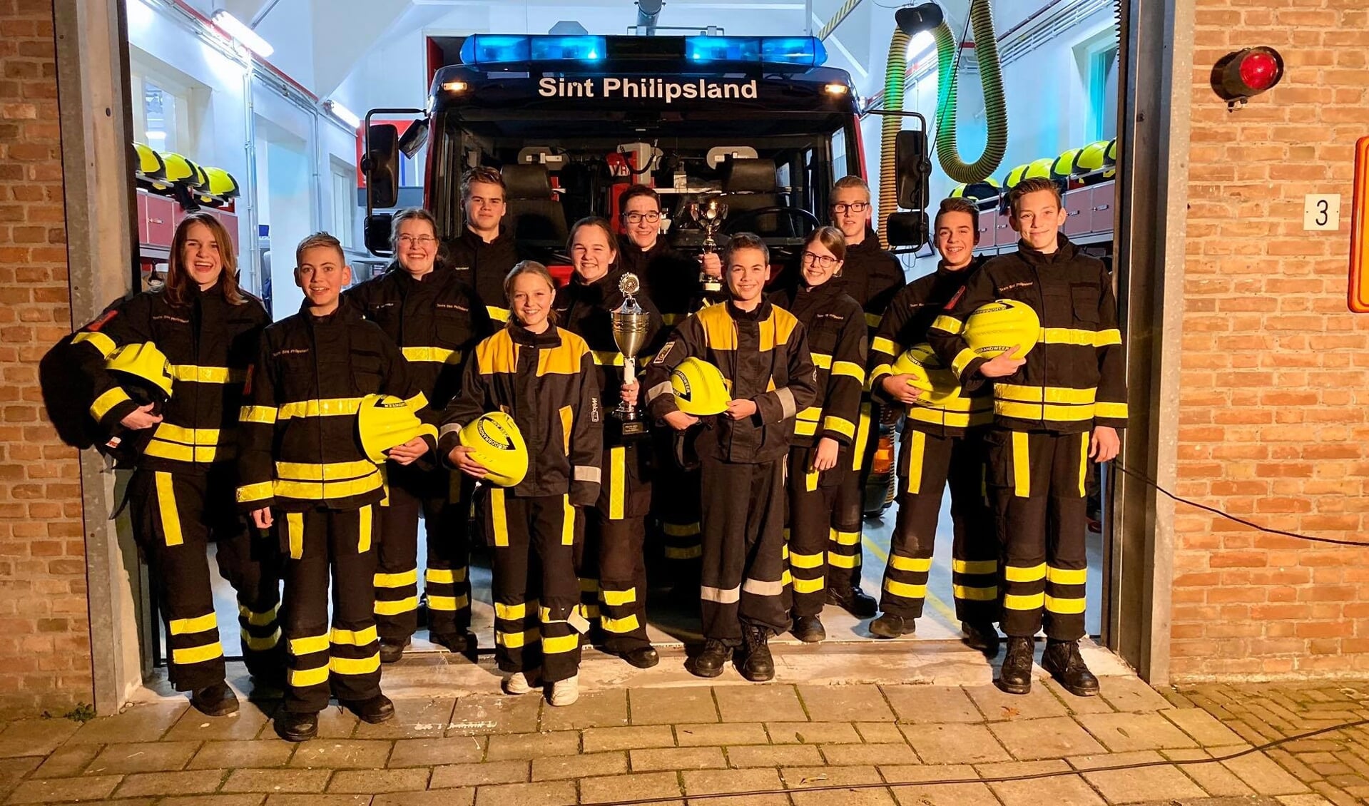 De juniorenploeg van de jeugdbrandweer Sint Philipsland heeft naam gemaakt. 