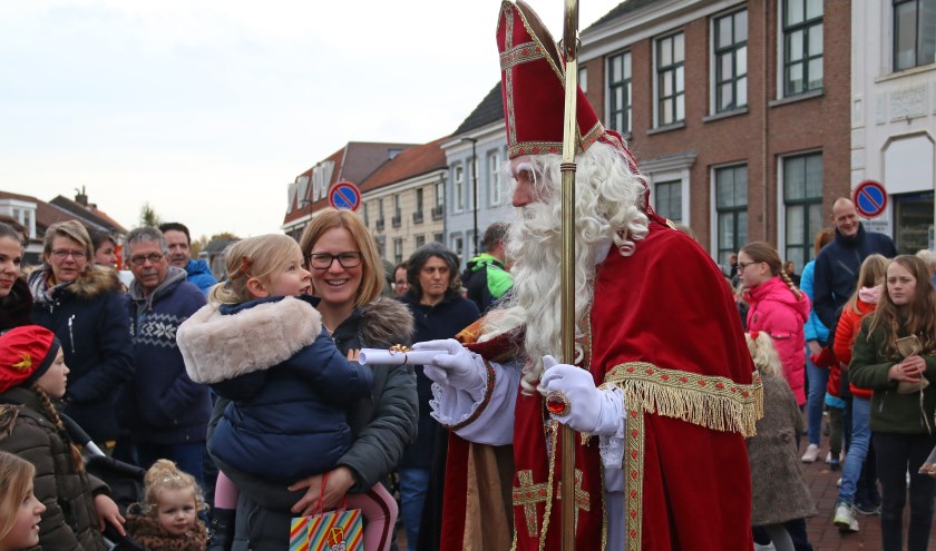 Sint vol verwachting onthaald in Kruiningen 