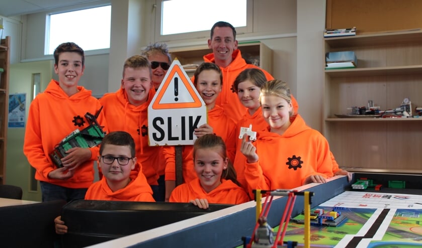 Het team X-Landers 10.0 is klaar voor de regiofinale First Lego League