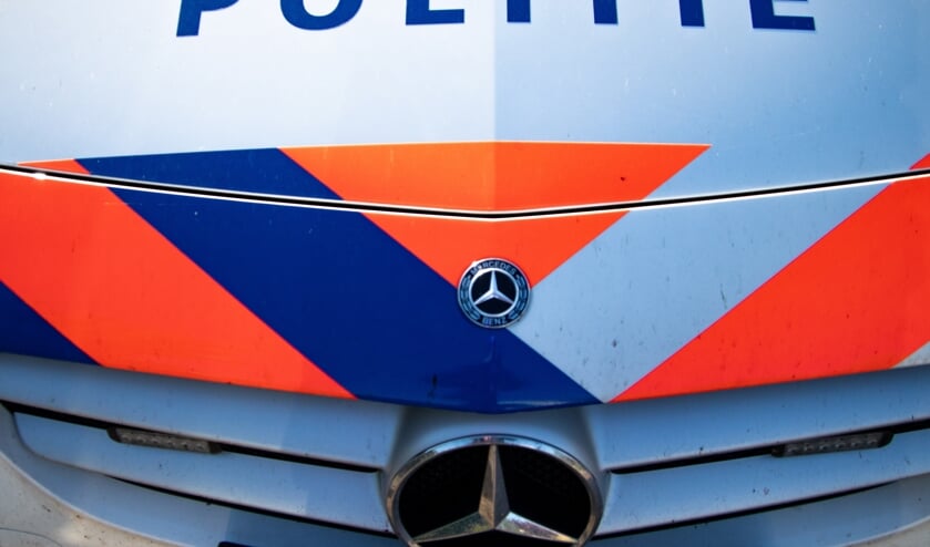 Dronken Tholenaar (46) aangehouden nadat hij café-eigenaar in Bergen op Zoom aanvalt
