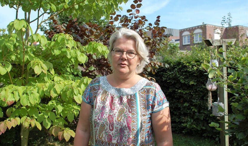Wethouder Klaar Koenraad presenteert de duurzaamheidsmonitor van Roosendaal