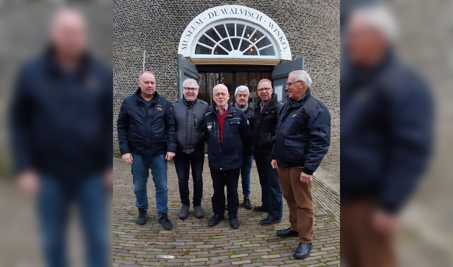 Een aantal Sprundelse molenvrijwilligers in Schiedam. 