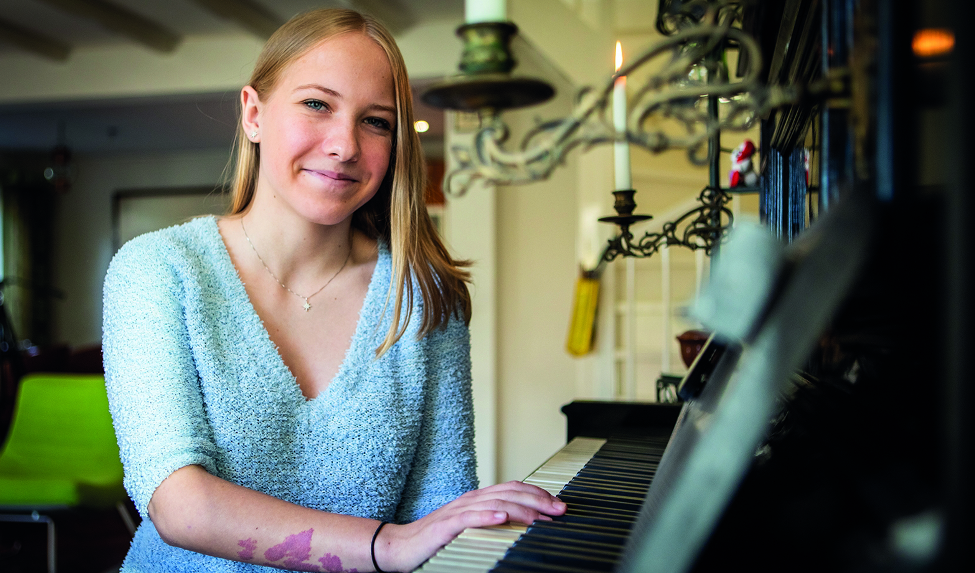 Marleen van der Moere kan eindelijk weer piano spelen FOTO CHRISTIAN KEIJSERS