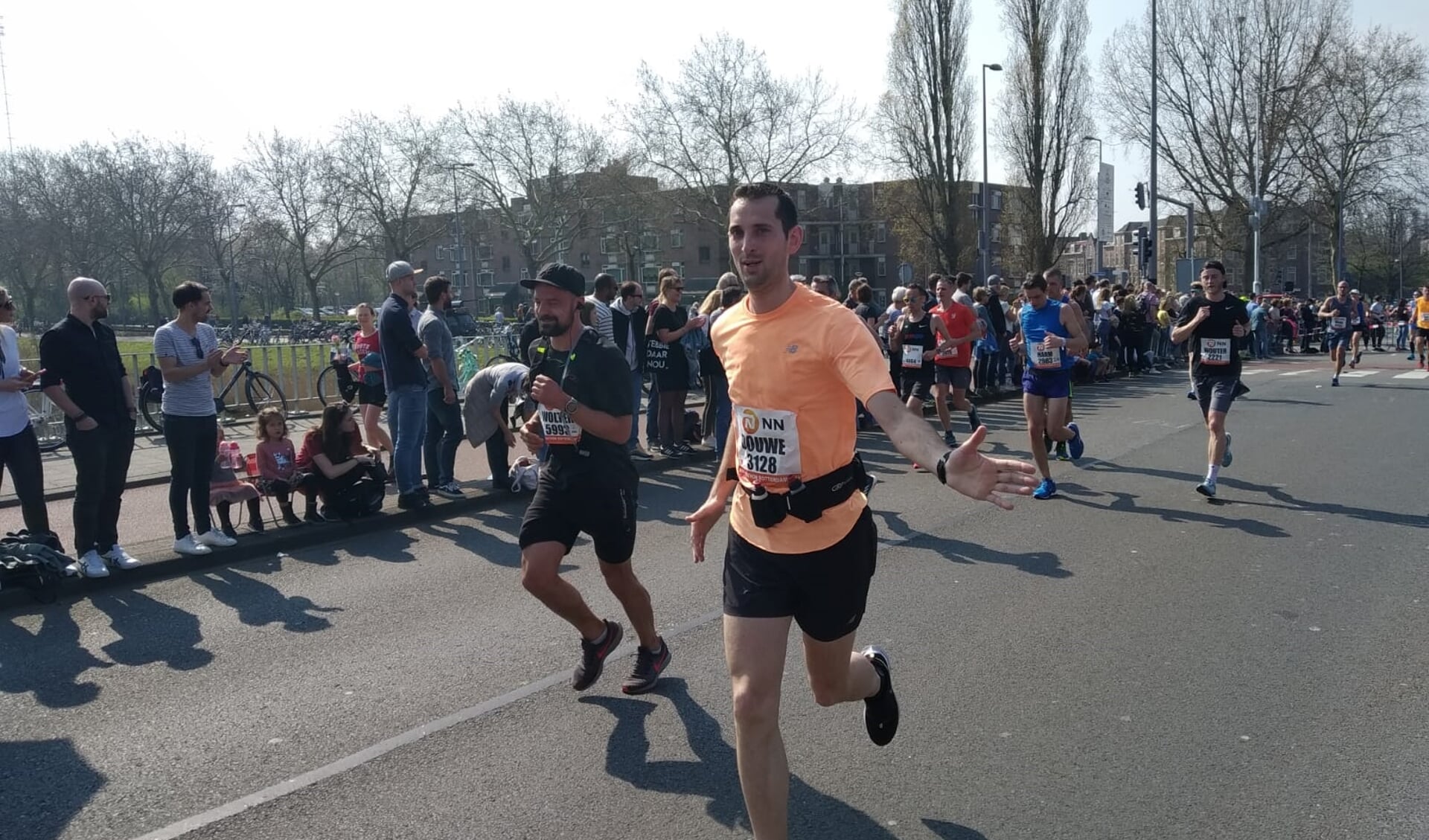 Douwe Schouwenaars in actie. FOTO ARJAN DEKKERS