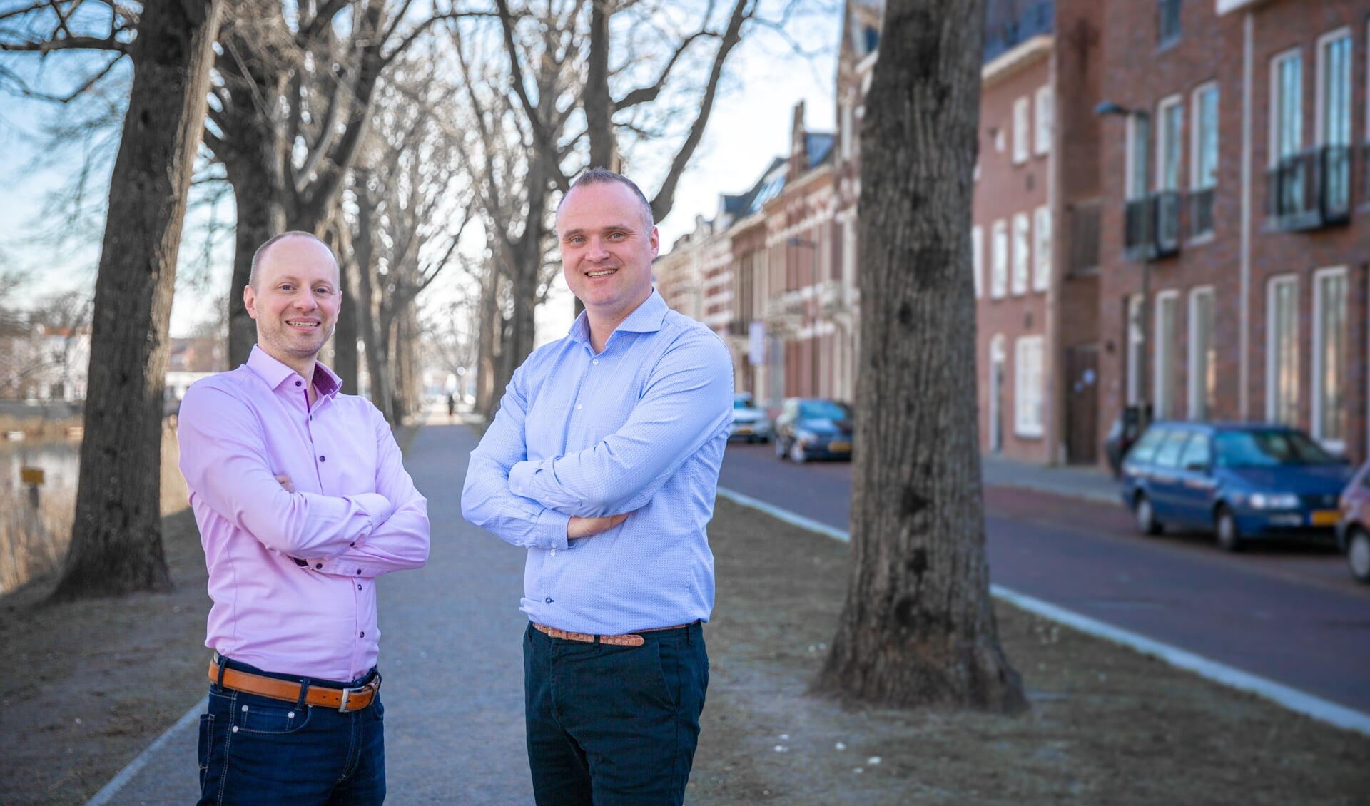 Financieel adviseur Wouter Hofsté en makelaar Sander Hogervorst werken samen om klanten beter te kunnen helpen.