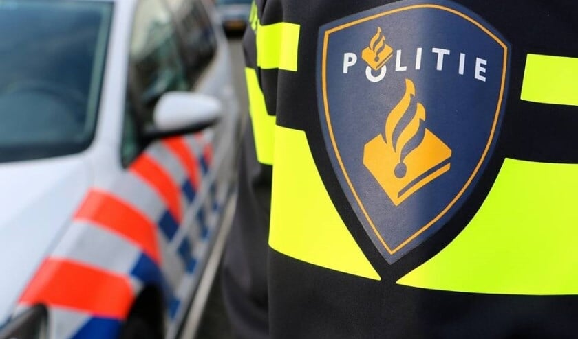 De politie heeft twee verdachten aangehouden.