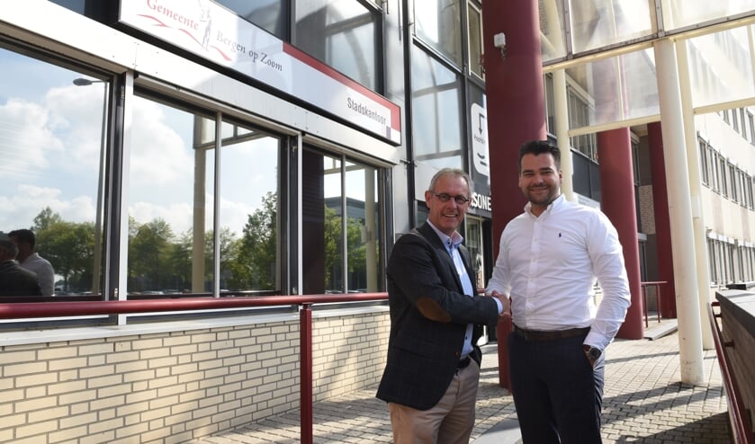René de Mooij van de gemeente Bergen op Zoom en Niek Ridderhof van Van Rijn Veiligheidsopleidingen.