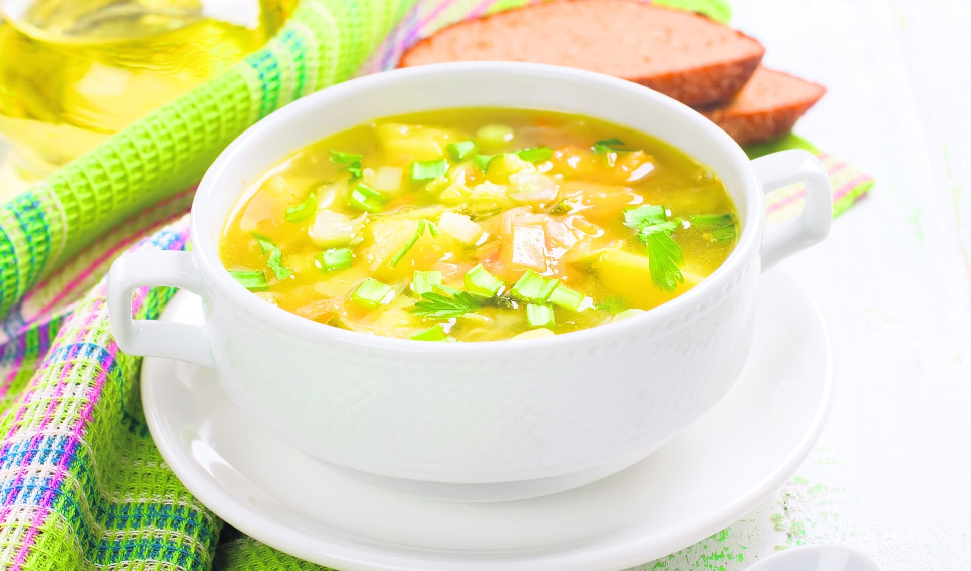 Bij de lunch wordt standaard een kop soep geserveerd.