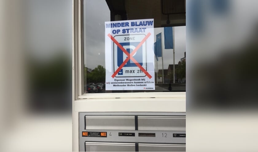 De SP heeft pamfletten opgehangen.