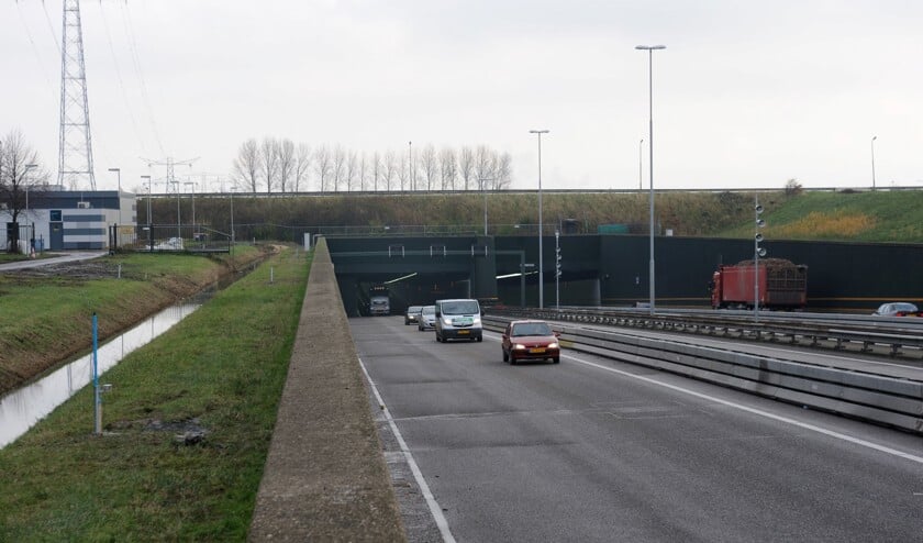 06-vlaketunnel-large_6794666_7428167