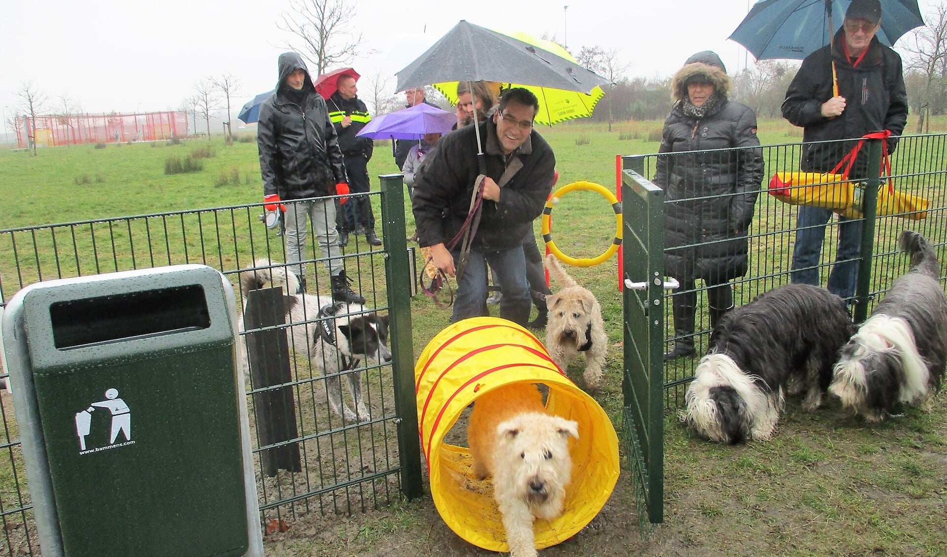 Op korter termijn komt er sowieso een hondenlosloopterrein in Oudenbosch. 