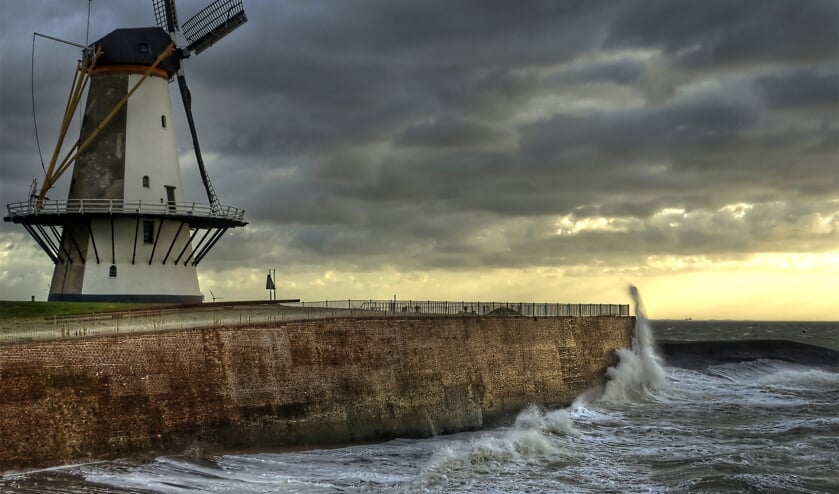 De Oranjemolen op de groene boulevard in Vlissingen.