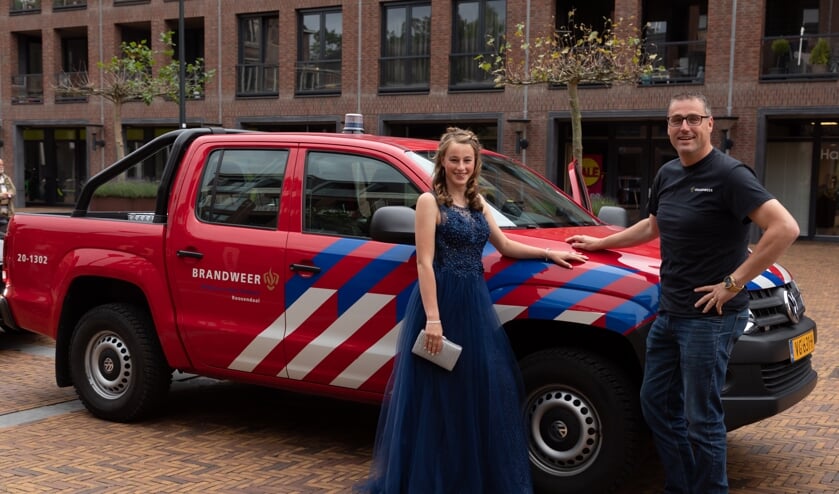 De leerlingen kwamen weer op spectaculaire wijze aan.