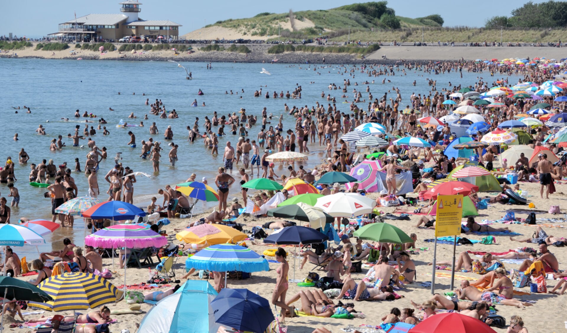 Een zomerdag op het Badstrand.