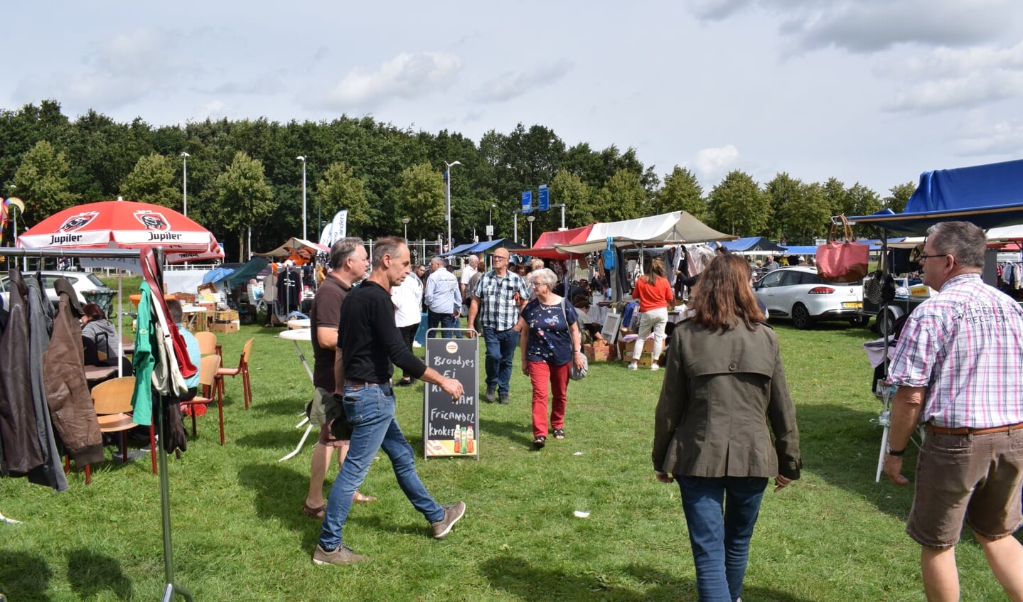 Er was een gezellige drukte op de Luikse Markt. 