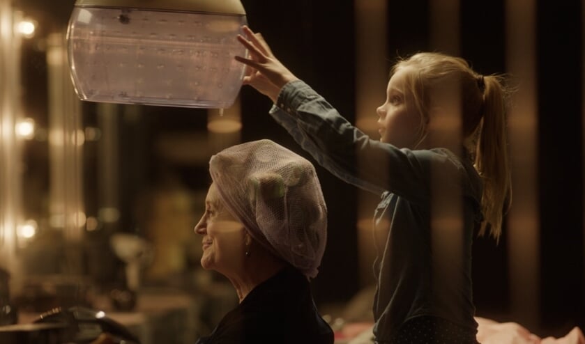 De jury beoordeelt onder meer de film 'Kapsalon Romy'.