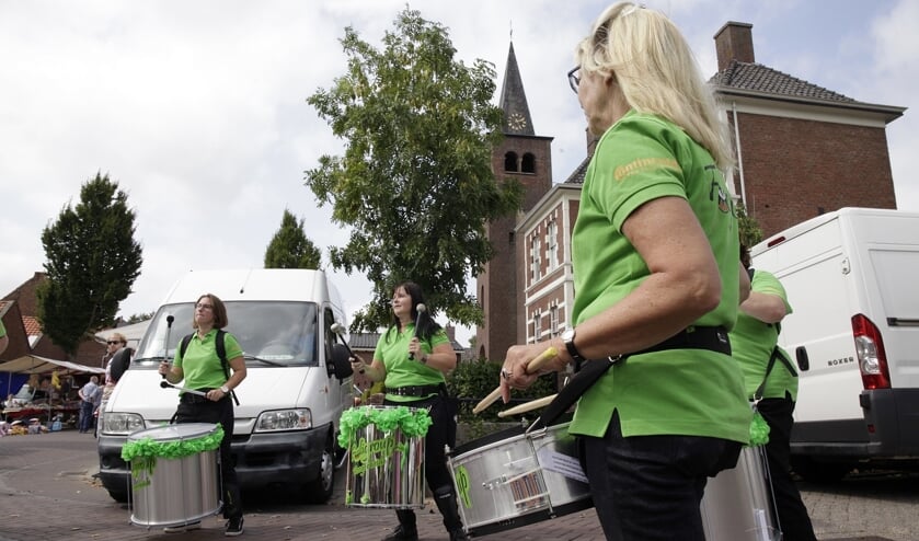 Gezelligheid om de braderie van vorig jaar.