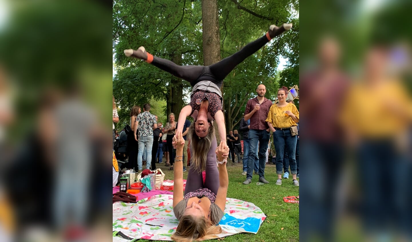 In het zonnetje werd er volop genoten van de eerste dag van Breda Barst.